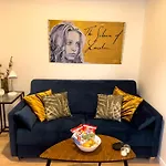 Joli Studio A Paris Madeleine