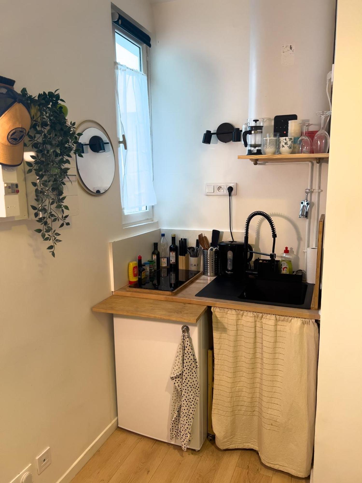 Joli Studio A Madeleine Appartement *